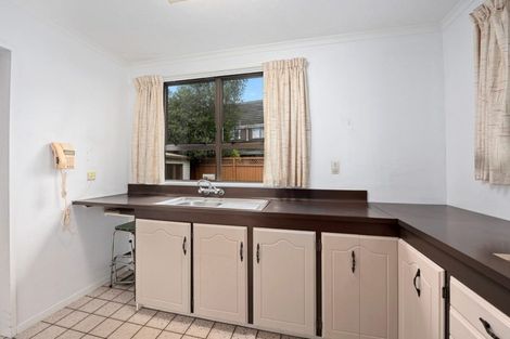 Photo of property in 15a Montgomery Crescent, Clouston Park, Upper Hutt, 5018