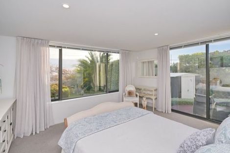 Photo of property in 74 Glenstrae Road, Redcliffs, Christchurch, 8081