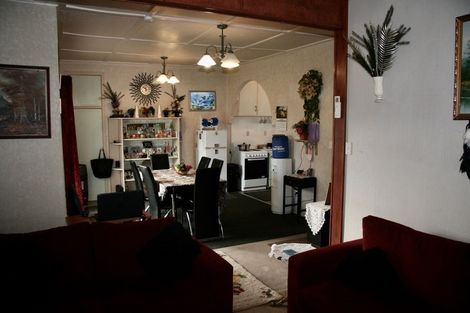 Photo of property in 186 Hakanoa Street, Huntly, 3700