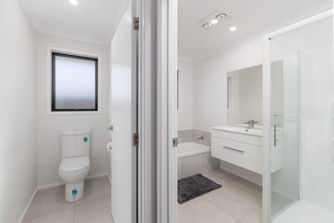 Photo of property in 35 Aratapu Street, Waitara, 4320