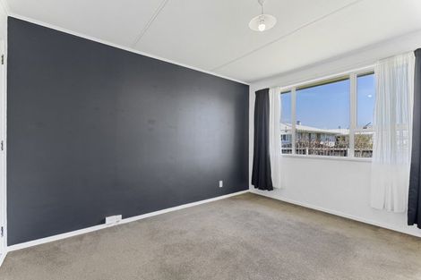 Photo of property in 14 Tohora Place, Spotswood, New Plymouth, 4310