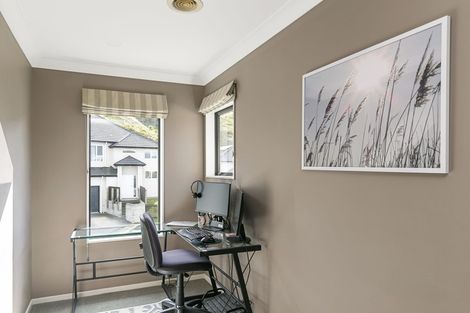 Photo of property in 7 Moston Grove, Churton Park, Wellington, 6037