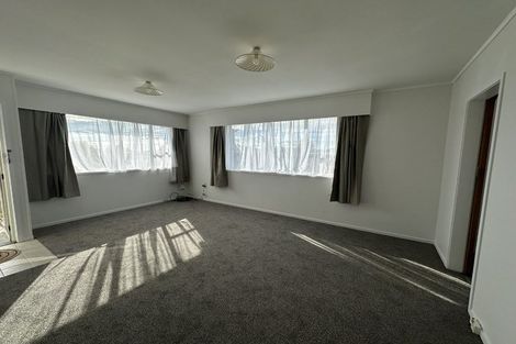 Photo of property in 1/62 Tiroroa Avenue, Te Atatu South, Auckland, 0610