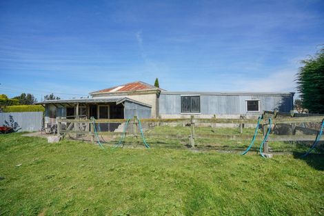 Photo of property in 1048 Lochiel-branxholme Road, Branxholme, Invercargill, 9874