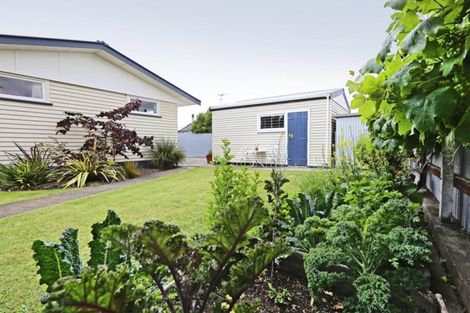 Photo of property in 32 Rata Street, Taradale, Napier, 4112
