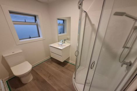 Photo of property in 33 Fulford Street, New Plymouth, 4310