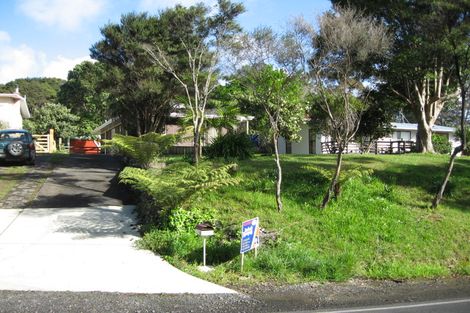 Photo of property in 675 Huia Road, Parau, Auckland, 0604