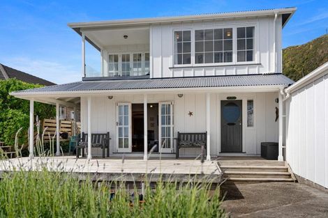 Photo of property in 1 Sand Track, Paekakariki, 5034