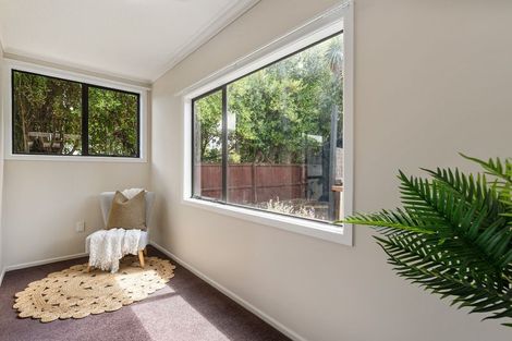 Photo of property in 16 Sandra Street, South New Brighton, Christchurch, 8062
