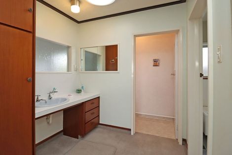 Photo of property in 17 Oakleigh Crescent, Oamaru North, Oamaru, 9400