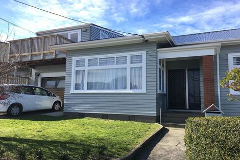 Photo of property in 104 Northland Road, Northland, Wellington, 6012