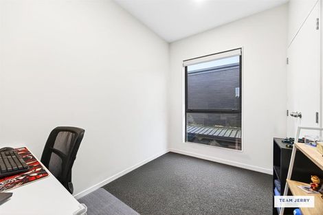 Photo of property in 15 Te Aparangi Road, Papakura, 2110