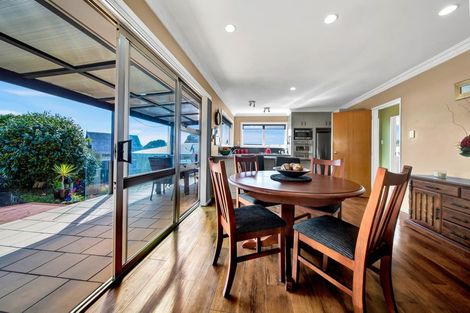 Photo of property in 10 Culzean Grove, Bell Block, New Plymouth, 4312