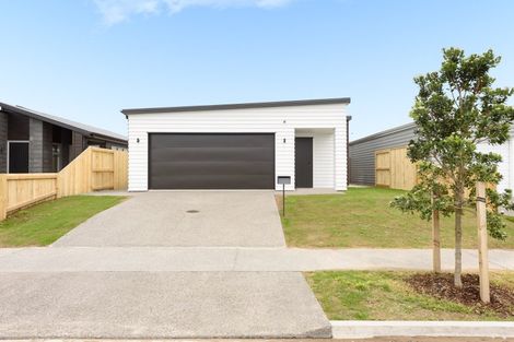 Photo of property in 71 Awatira Drive, Papamoa Beach, Papamoa, 3118