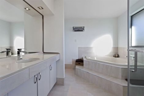 Photo of property in 22 Styx River Place, Spencerville, Christchurch, 8083