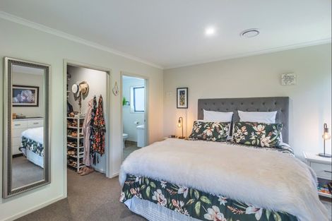 Photo of property in 6 Corbin Court, Ohau, Levin, 5570