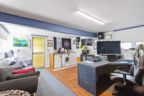 Photo of property in 225 Matai Road, Raumati Beach, Paraparaumu, 5032