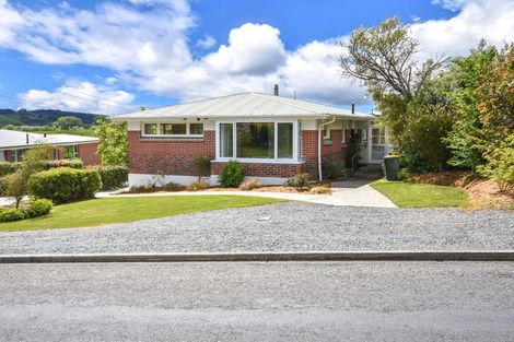 Photo of property in 17 Hospital Road, Balclutha, 9230