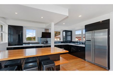 Photo of property in 9 Oakhampton Street, Hornby, Christchurch, 8042