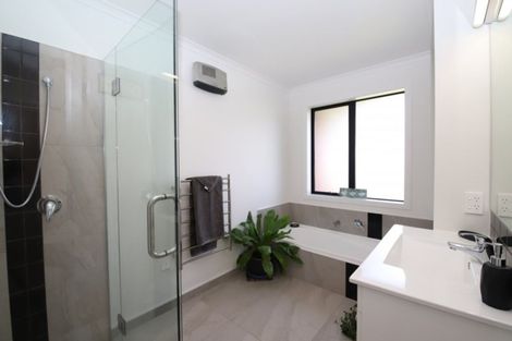 Photo of property in 14 Ayrshire Drive, Mosgiel, 9024