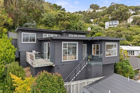 Photo of property in 11 Cavendish Square, Strathmore Park, Wellington, 6022