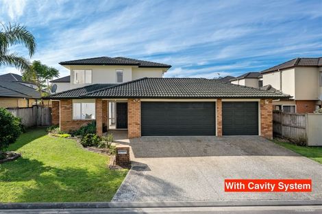 Photo of property in 3 Banshire Close, Flat Bush, Auckland, 2016