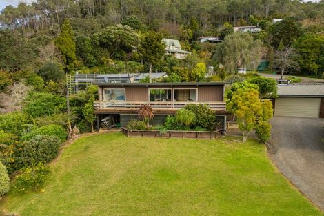 Photo of property in 3 Patricia Place, Hahei, Whitianga, 3591