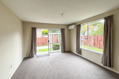 Photo of property in 2/42 Chipping Lane, Redwood, Christchurch, 8051