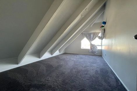 Photo of property in 31 Crestview Place, Browns Bay, Auckland, 0630