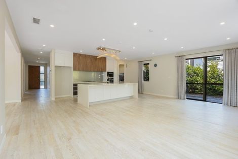 Photo of property in 42 Headland Drive, Long Bay, Auckland, 0630