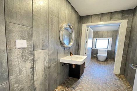 Photo of property in 20c Beach Road, Castor Bay, Auckland, 0620