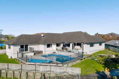 Photo of property in 18 Bos Crescent, Flagstaff, Hamilton, 3210