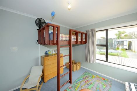 Photo of property in 9 Meon Street, Aranui, Christchurch, 8061