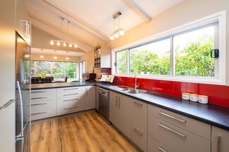 Photo of property in 40 Iona Road, Havelock North, 4130