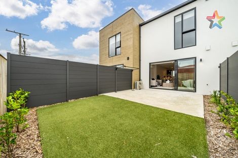 Photo of property in 71 Pipi Place, Levin, 5510