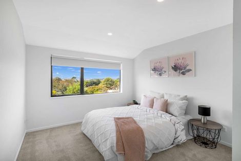 Photo of property in 7d Kotahi Road, Mount Wellington, Auckland, 1062