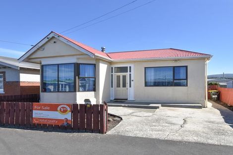 Photo of property in 11 Fawcett Street, South Dunedin, Dunedin, 9012