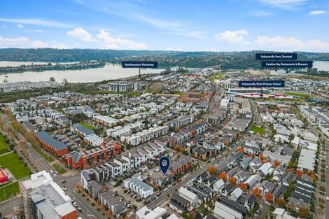 Photo of property in 37 Mapou Road, Hobsonville, Auckland, 0616