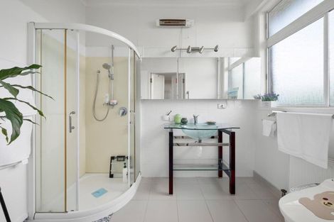 Photo of property in 42 Devon Street, Glenholme, Rotorua, 3010