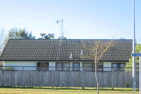 Photo of property in 80 Totara Drive, Pukete, Hamilton, 3200