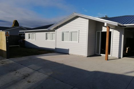 Photo of property in 28b Sussex Street, Levin, 5510