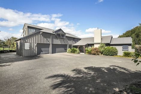 Photo of property in 59 Whitford Park Road, Whitford, Manurewa, 2576