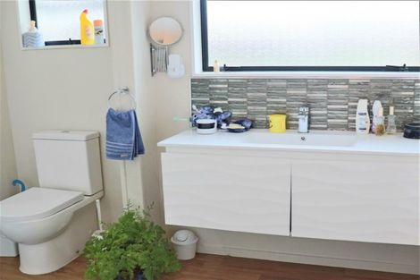 Photo of property in 2 Islington Terrace, Waihi, 3610