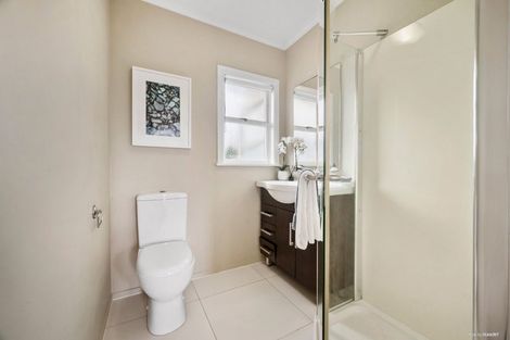 Photo of property in 1/58 Church Street, Northcote Point, Auckland, 0627
