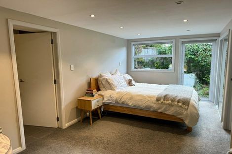 Photo of property in 102 Homebush Road, Khandallah, Wellington, 6035