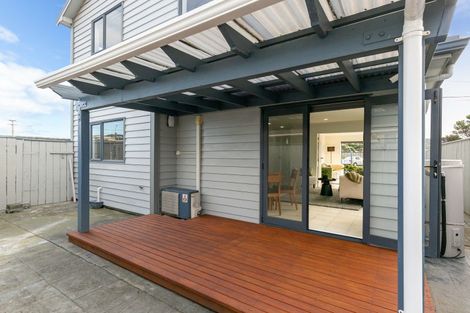 Photo of property in 12 Kauri Street, Miramar, Wellington, 6022