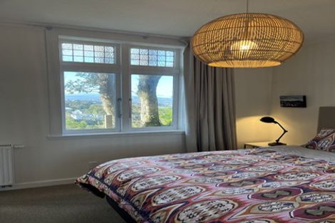 Photo of property in 11 Fairview Crescent, Kelburn, Wellington, 6012