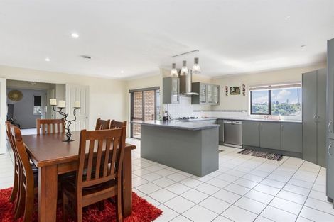 Photo of property in 79 Waterside Drive, Pyes Pa, Tauranga, 3112