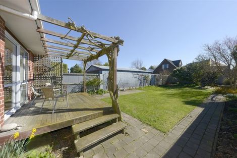 Photo of property in 27 Bethel Crescent, Bishopdale, Christchurch, 8053