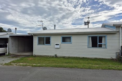 Photo of property in 37a-d Wentworth Street, East Gore, Gore, 9710